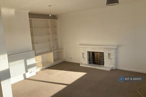 3 bedroom flat to rent, Station Road, Sidcup, DA15