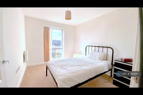 1 bedroom flat to rent, Little Brights Road, Belvedere, DA17