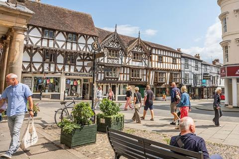 Retail property (high street) to rent, 3-4 Broad St Ludlow SY8 1LT
