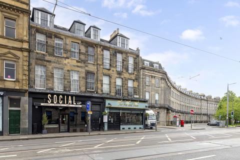 3 bedroom apartment to rent, Shandwick Place, Edinburgh
