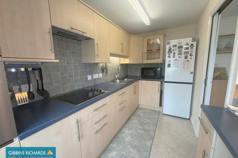 2 bedroom retirement property for sale, Eastgate Gardens, Taunton