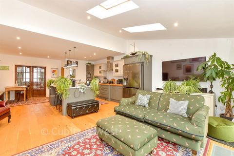 3 bedroom end of terrace house for sale, Allcot Road, Portsmouth PO3