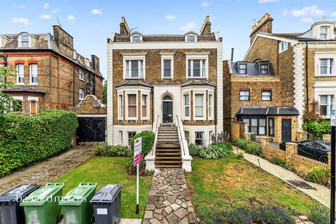 Mount Ephraim Road, London