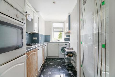 2 bedroom flat for sale, Carntyne Road, Carntyne, G32 6LU