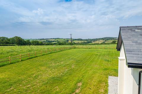 undefined, Cholhouse, Bondleigh