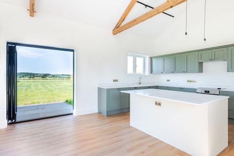 undefined, Cholhouse, Bondleigh