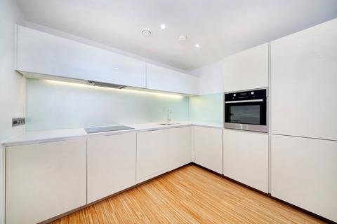 2 bedroom flat to rent, Wingate Square, London SW4