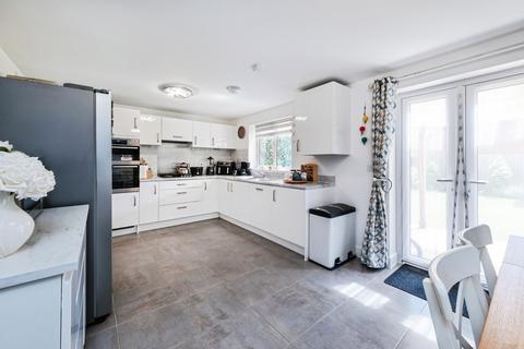 4 bedroom detached house for sale, Poulter Road, BANBURY, Oxfordshire, OX16