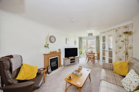 undefined, London Road, Cowplain, Waterlooville, Hampshire, PO8