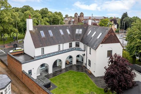 7 bedroom detached house for sale, Victoria Park Road, Leicester LE2