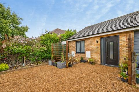 4 bedroom detached bungalow for sale, Cromer Road, Mundesley, Norwich