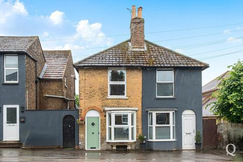 2 bedroom semi-detached house for sale, London Road, Lynsted, Sittingbourne, Kent, ME9