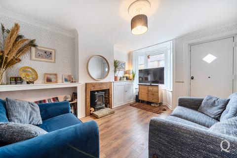 2 bedroom semi-detached house for sale, London Road, Lynsted, Sittingbourne, Kent, ME9