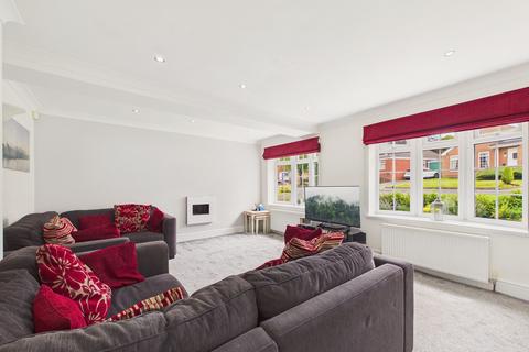 4 bedroom detached house for sale, Parkdale Rise, Whickham, NE16