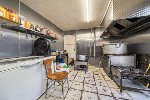 1 bedroom duplex for sale, High Road Leyton, London