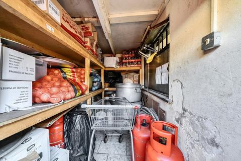 1 bedroom duplex for sale, High Road Leyton, London