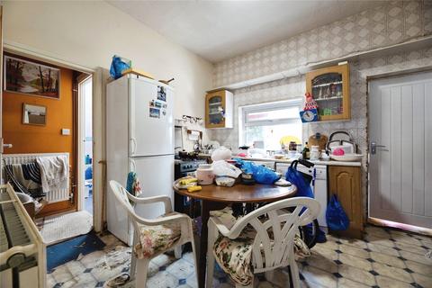 3 bedroom end of terrace house for sale, Meads Lane, Ilford, IG3