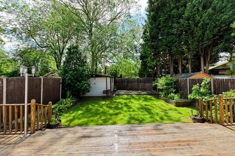 4 bedroom semi-detached house for sale, 35 Copthorne Road, Penn Fields, Wolverhampton, WV3 0AB