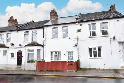 Leavesden Road, Watford, WD24