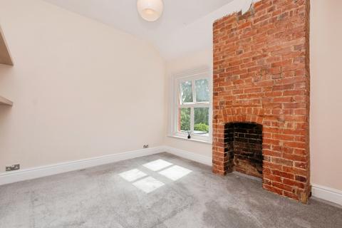 3 bedroom semi-detached house for sale, York Road, Farnborough, Hampshire, GU14