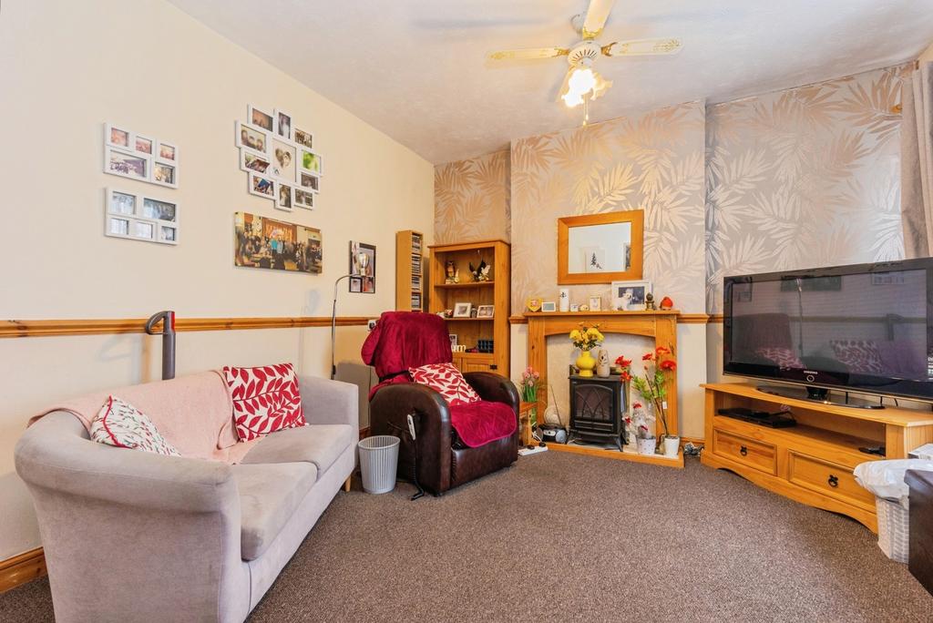Lawrence Road, Urmston, Manchester, Greater Manchester, M41 - Widok 2