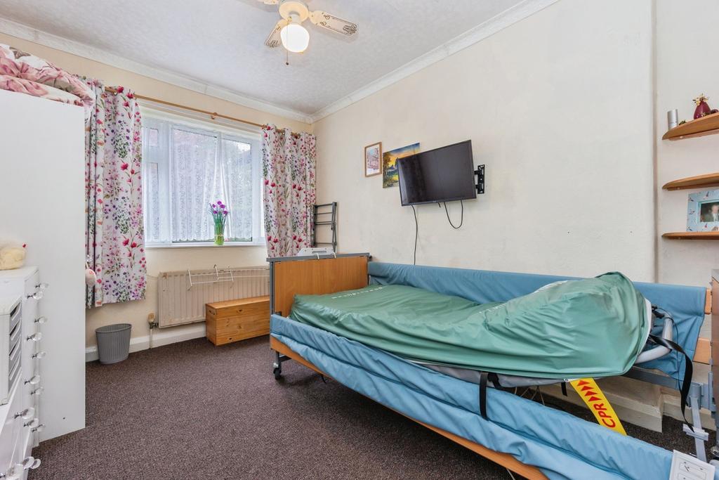 Lawrence Road, Urmston, Manchester, Greater Manchester, M41 - Widok 5