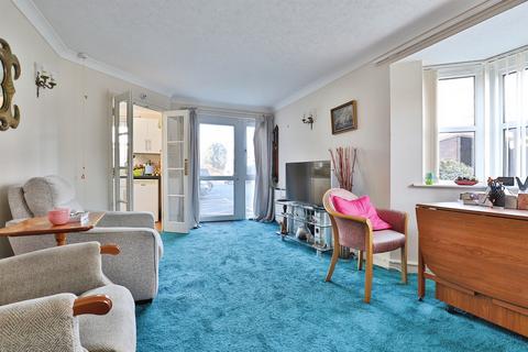 2 bedroom flat for sale, Seafield Road, Bournemouth