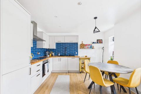 2 bedroom semi-detached house for sale, Heol Y Coed, Rhiwbina, Cardiff. CF14