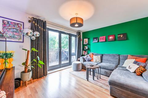 1 bedroom flat for sale, Woodmill Road E5, Clapton, London, E5
