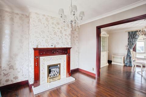 3 bedroom semi-detached house for sale, Barnsley Road, Barnsley, S73