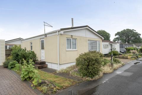 2 bedroom park home for sale, Wooburn Common Road, High Wycombe HP10