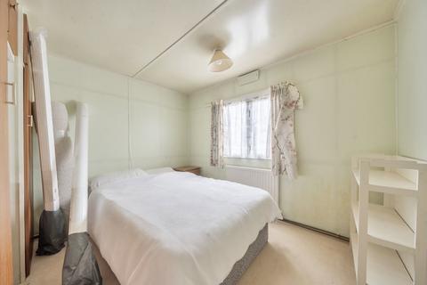2 bedroom park home for sale, Wooburn Common Road, High Wycombe HP10