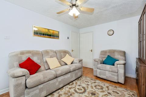 2 bedroom terraced house for sale, Lilley Way, Slough, SL1