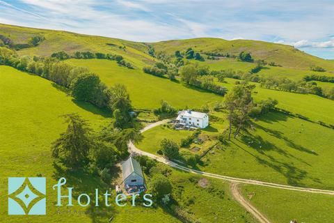 4 bedroom country house for sale, Cefnhir, Gladestry, Kington - Approx. 7 Acres