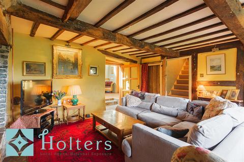 4 bedroom country house for sale, Cefnhir, Gladestry, Kington - Approx. 7 Acres