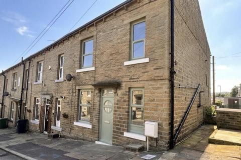 2 bedroom end of terrace house for sale, Hanover Street, Sowerby Bridge HX6