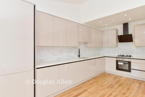 3 bedroom semi-detached house for sale, Freshwell Avenue, Romford RM6