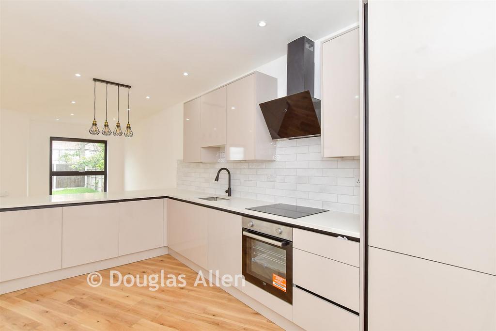 Lounge/Diner/Kitchen