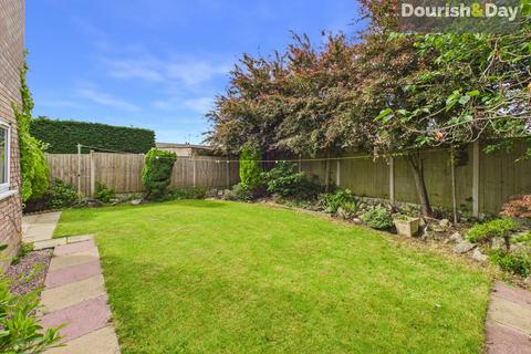 3 bedroom detached house for sale, Harcourt Way, Stafford ST16