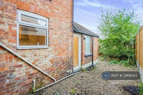 3 bedroom terraced house to rent, Water Eaton Road, Bletchley, Milton Keynes, MK2