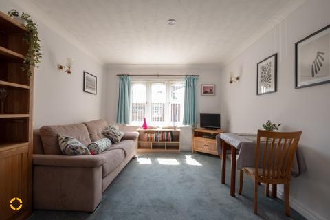 1 bedroom apartment for sale, Henry Street, Lytham St. Annes, FY8