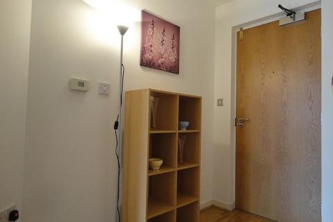 1 bedroom apartment to rent, Whitehall Quay