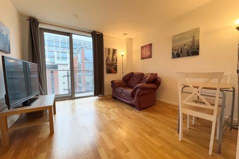 1 bedroom apartment to rent, Whitehall Quay