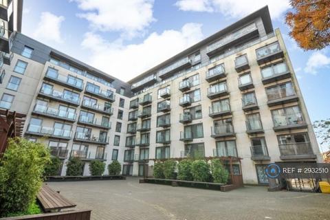 1 bedroom flat to rent, High Street, Slough, SL1