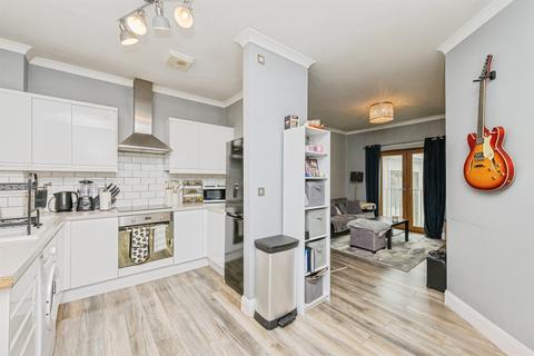 2 bedroom flat for sale, Trident Close, Erdington, Birmingham