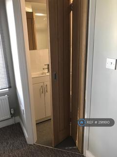 1 bedroom in a house share to rent, Station Street, Atherstone, CV9