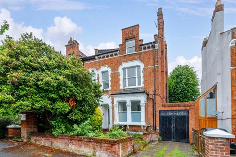 Winchester Place, Highgate, London, N6