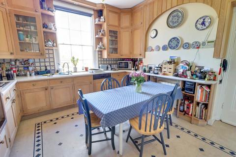 6 bedroom detached house for sale, Eastern Avenue, Reading