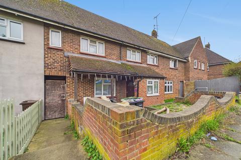 4 bedroom terraced house for sale, Taunton Vale, Gravesend, DA12