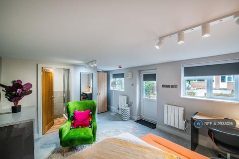 1 bedroom in a house share to rent, Brunswick Hill, Reading, RG1